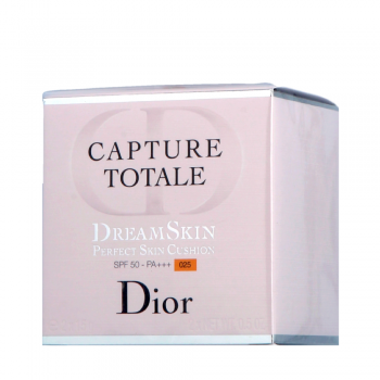 Dior Capture Totale - DreamSkin Perfekt Skin Cushion 025